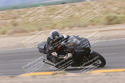 media/Sep-10-2023-SoCal Trackdays (Sun) [[6b4faecef6]]/Turn 4 Inside (925am)/